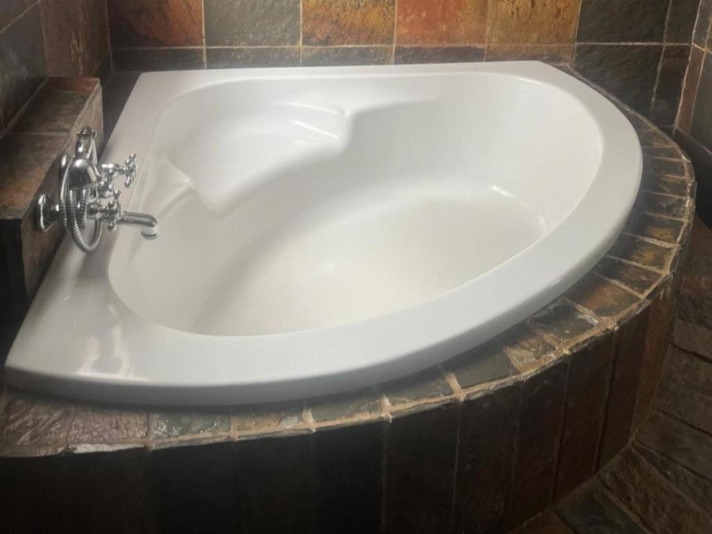 Karee Guesthouse Thabazimbi Szoba fotó