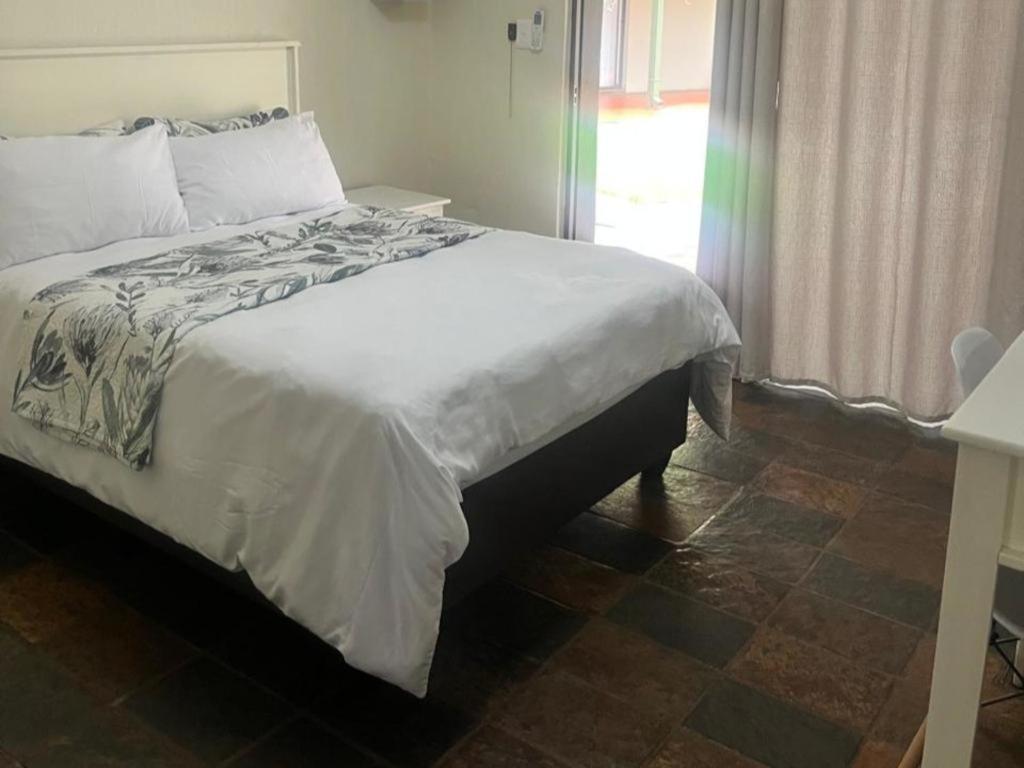 Karee Guesthouse Thabazimbi Szoba fotó